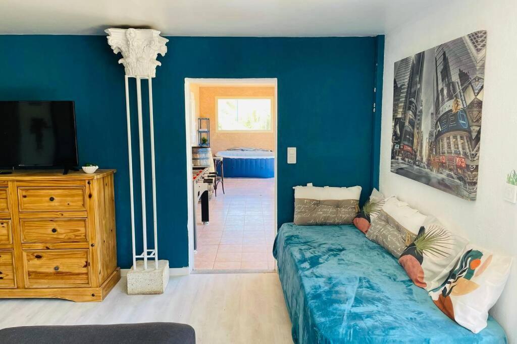 Charmante Maison Avec Jacuzzi Montazels Buitenkant foto